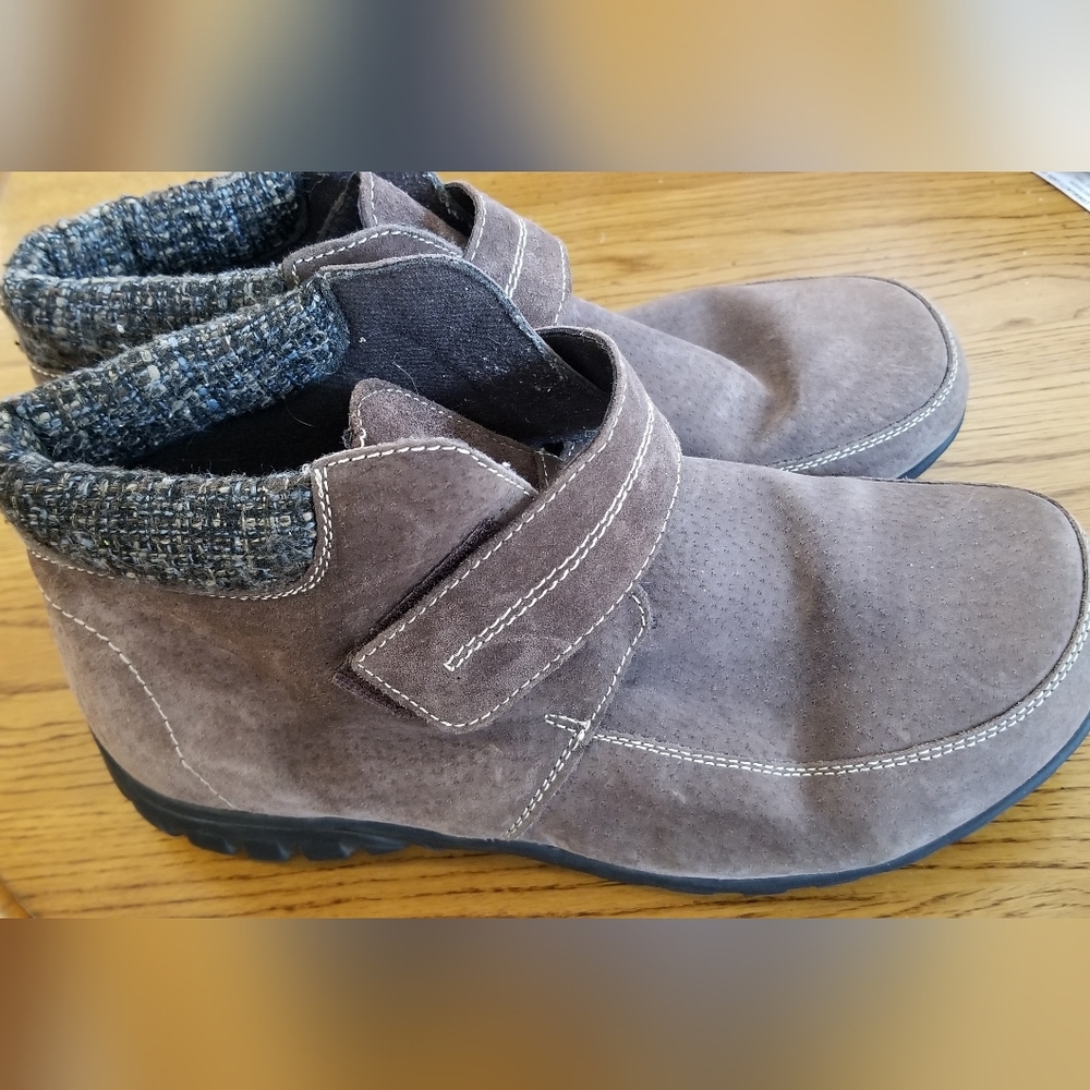Propet Mens Suede Leather Boot Size 7 1/2